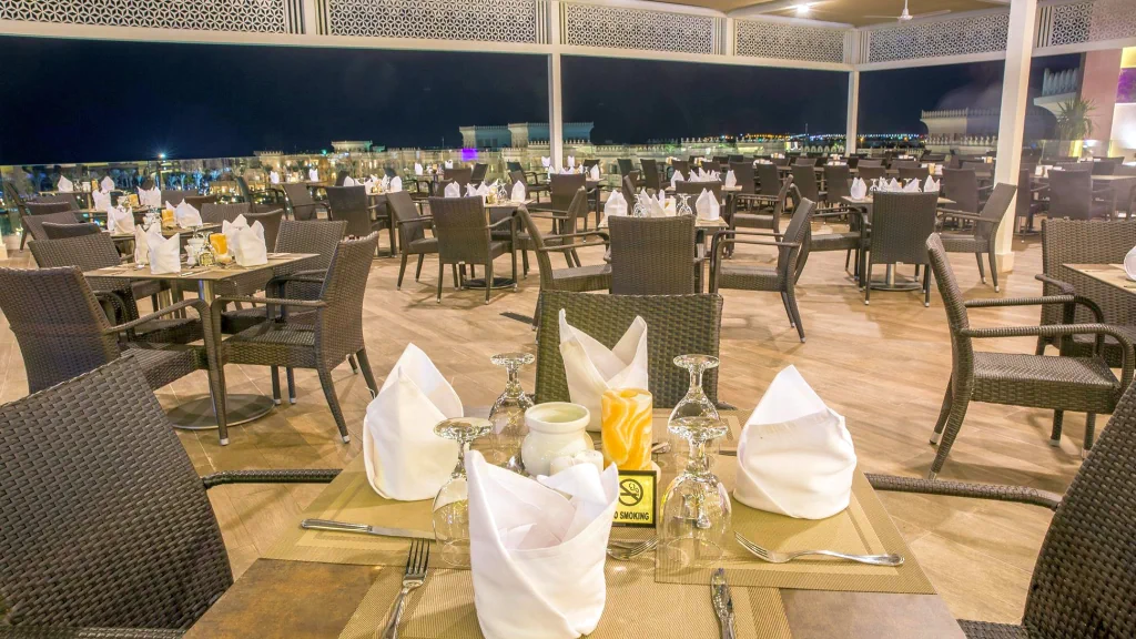 الفندق الباتروس بالاس ريزورت - الغردقة